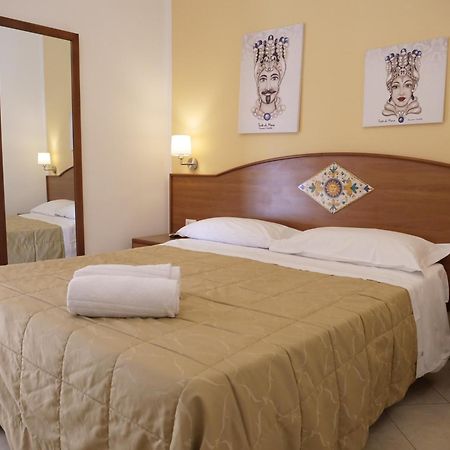 Hotel Elios Tao Taormina Exteriör bild