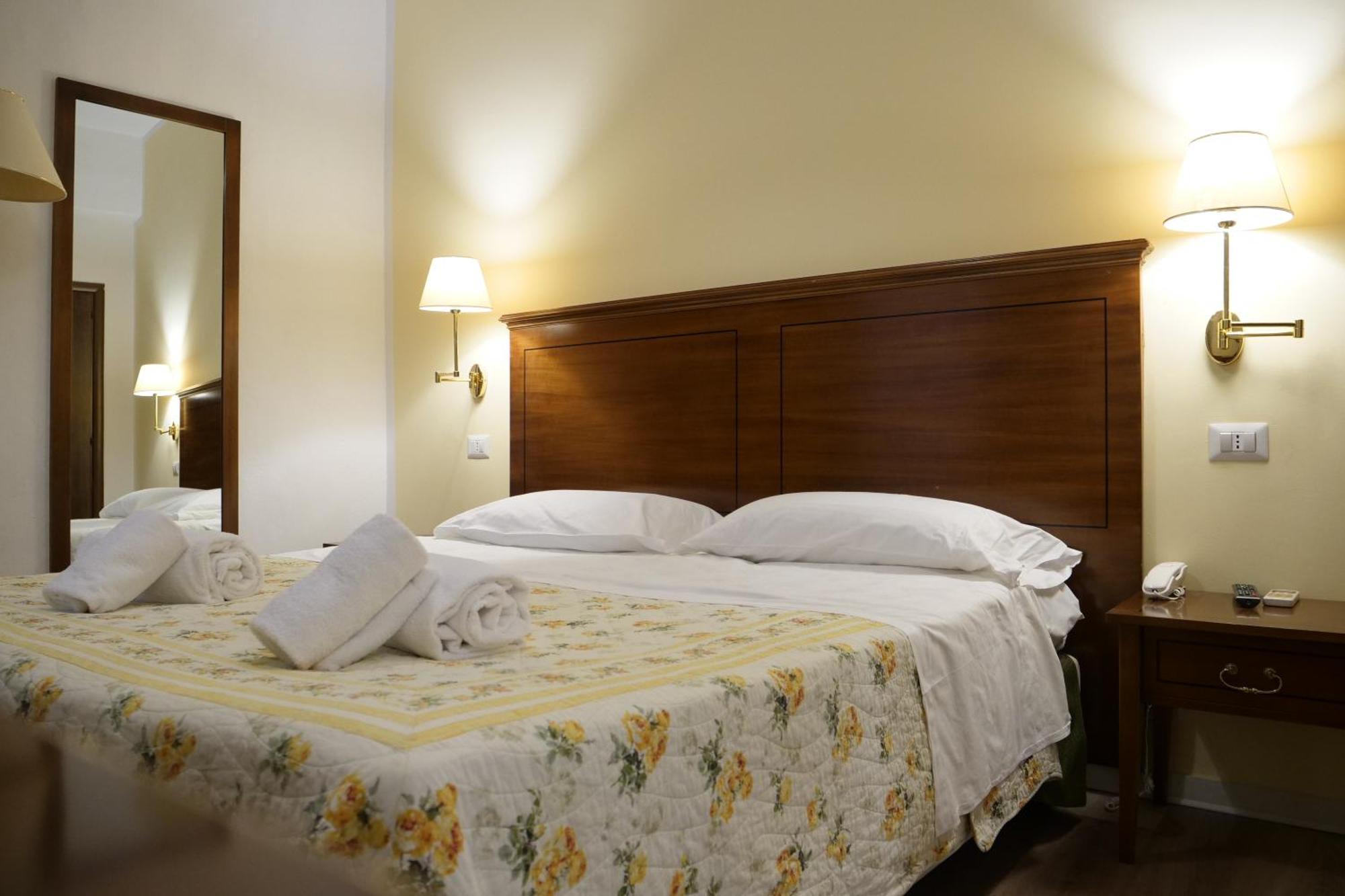 Hotel Elios Tao Taormina Exteriör bild