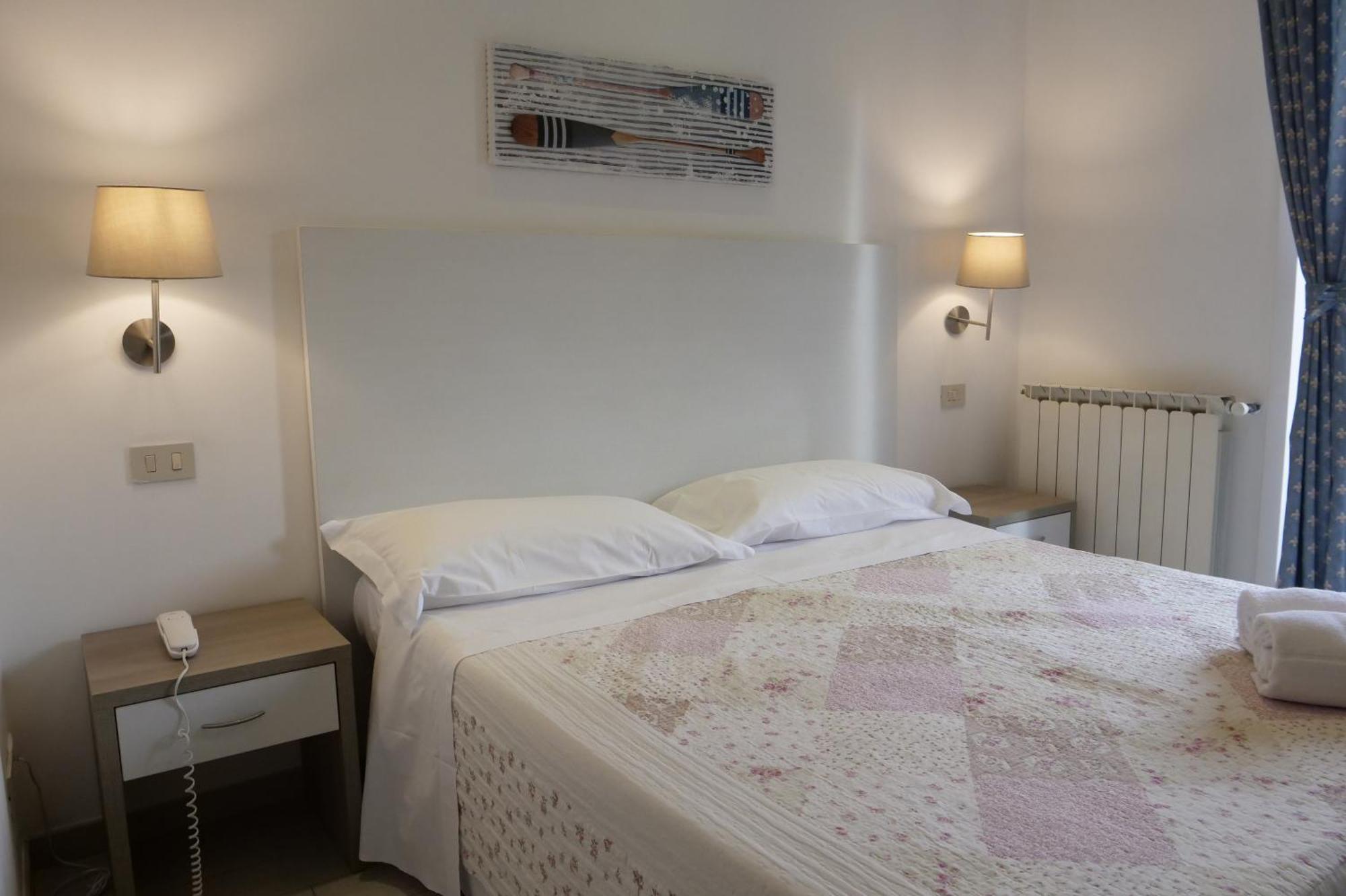 Hotel Elios Tao Taormina Exteriör bild