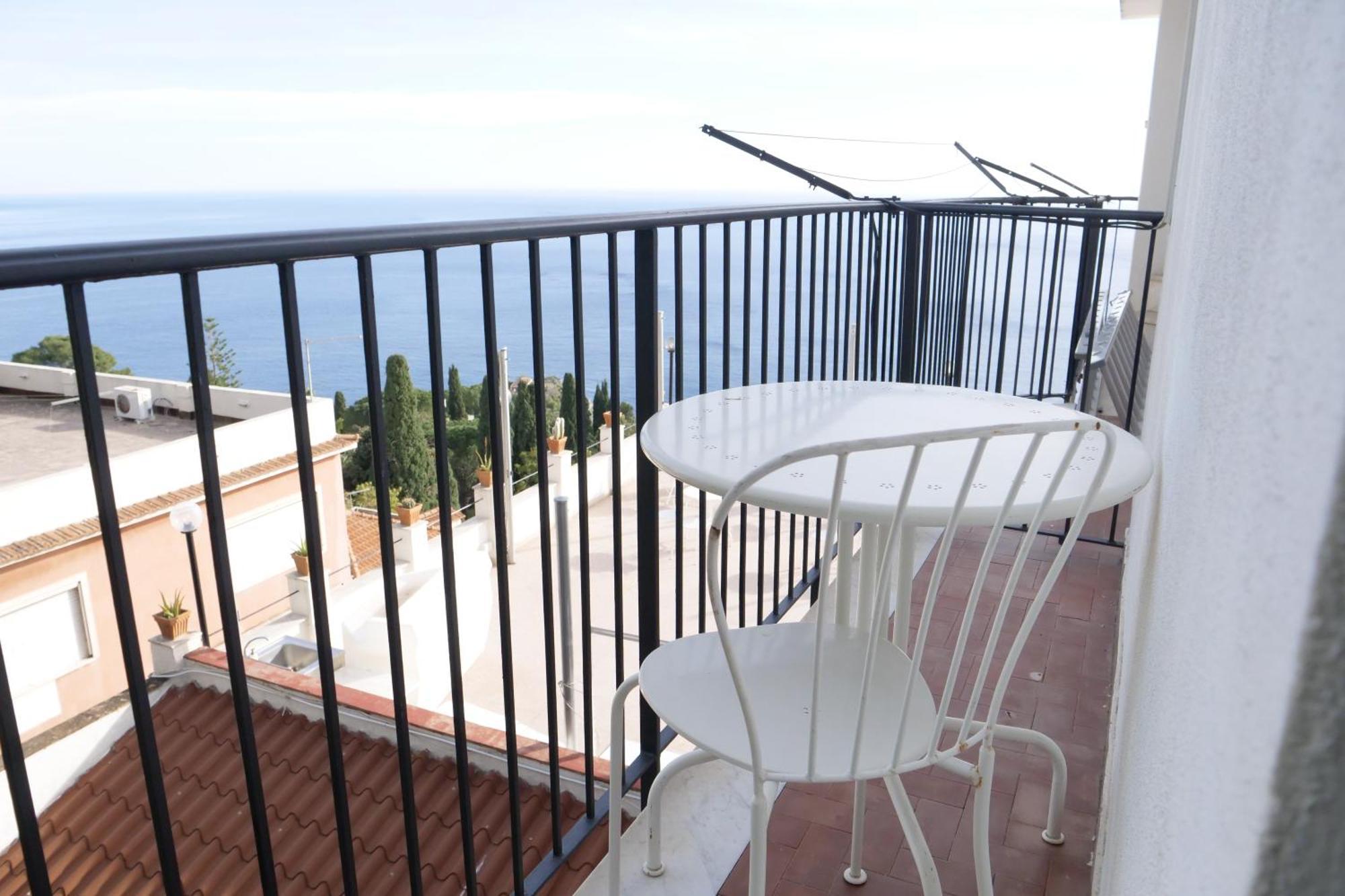 Hotel Elios Tao Taormina Exteriör bild