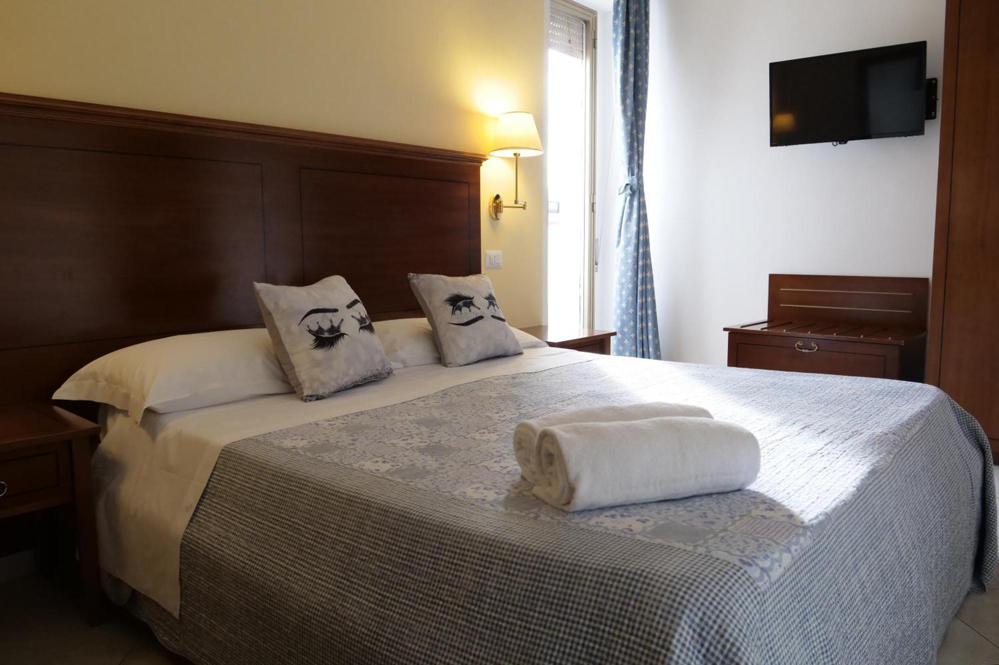 Hotel Elios Tao Taormina Exteriör bild