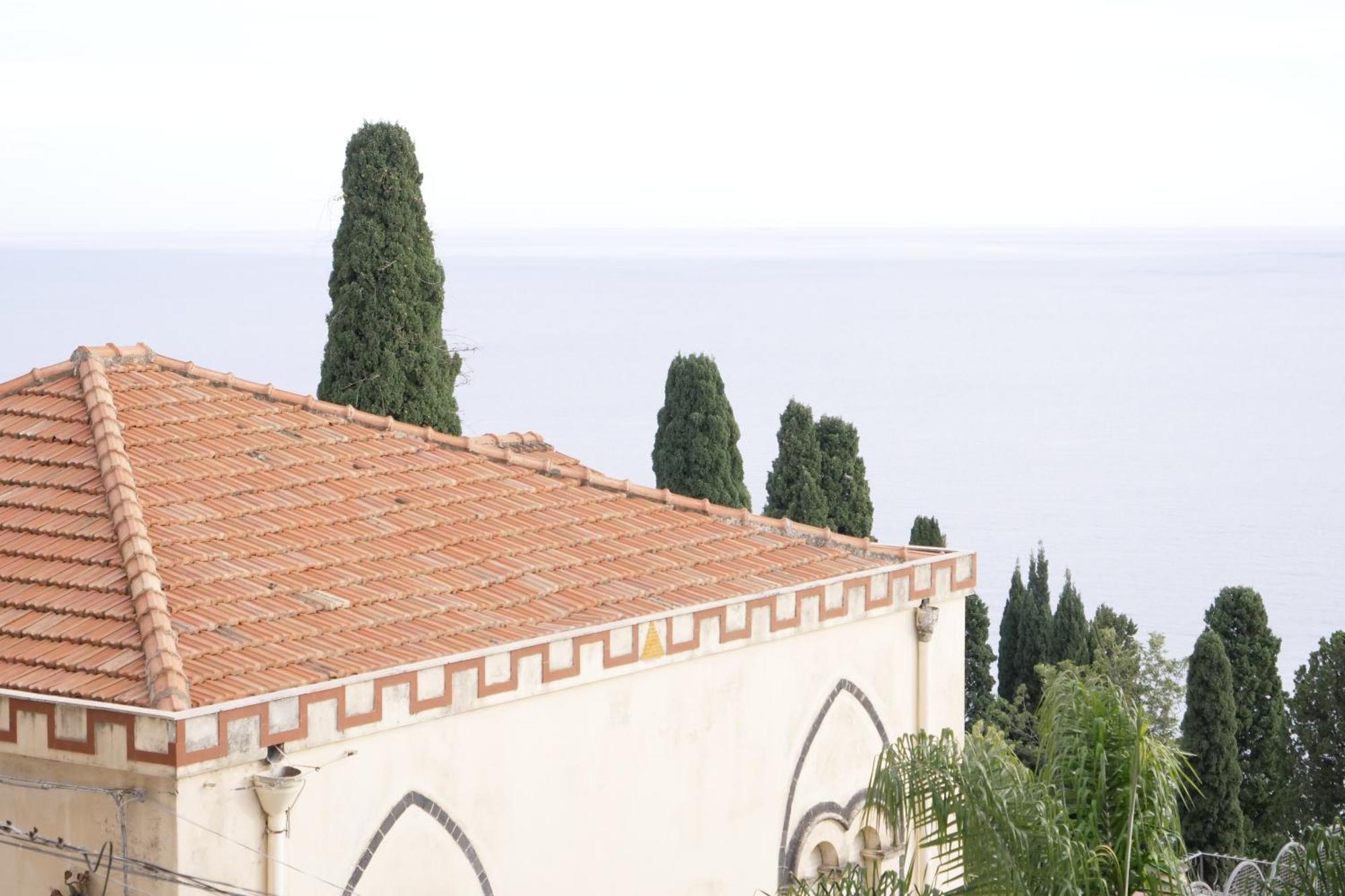 Hotel Elios Tao Taormina Exteriör bild