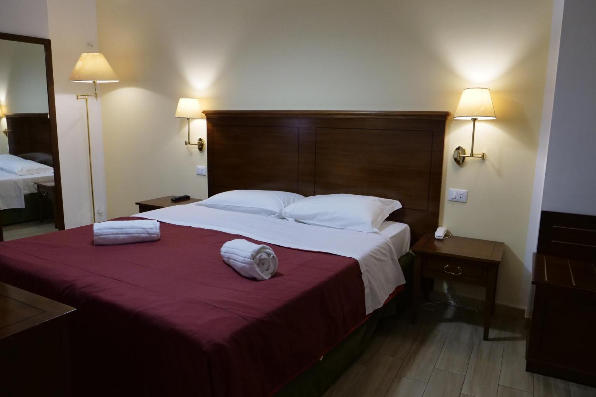 Hotel Elios Tao Taormina Exteriör bild