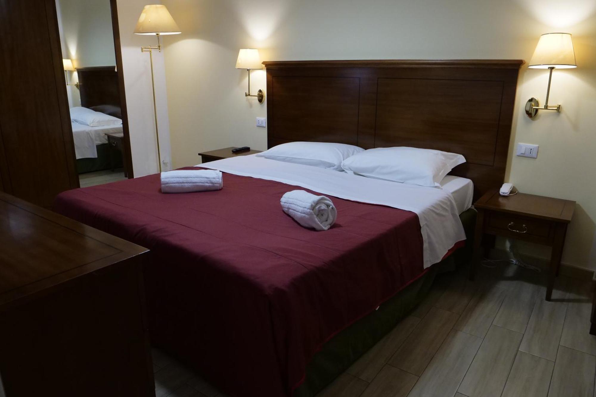 Hotel Elios Tao Taormina Exteriör bild
